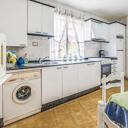 Beautiful In With Kitchen شقة